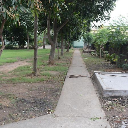 Seva Kendra Hijli Kharagpur Hotel Buitenkant foto